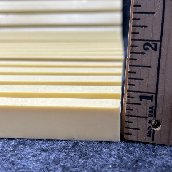 Plastic Domino Tile Holder Racks Set of 4 Grooves for Family Game Night - Picture 3 of 4